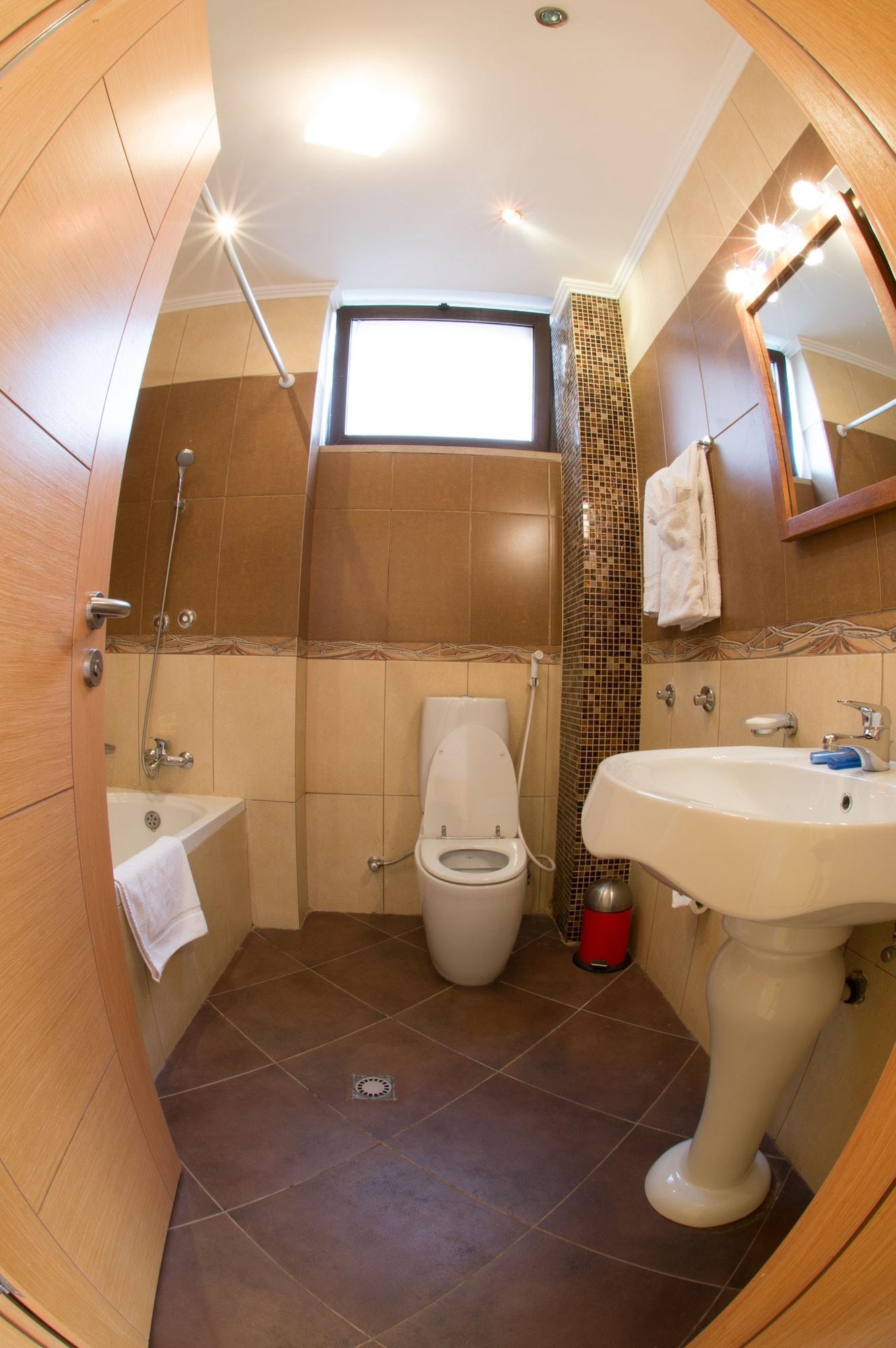 Reliance Hotel Apartment Адис Абеба Екстериор снимка