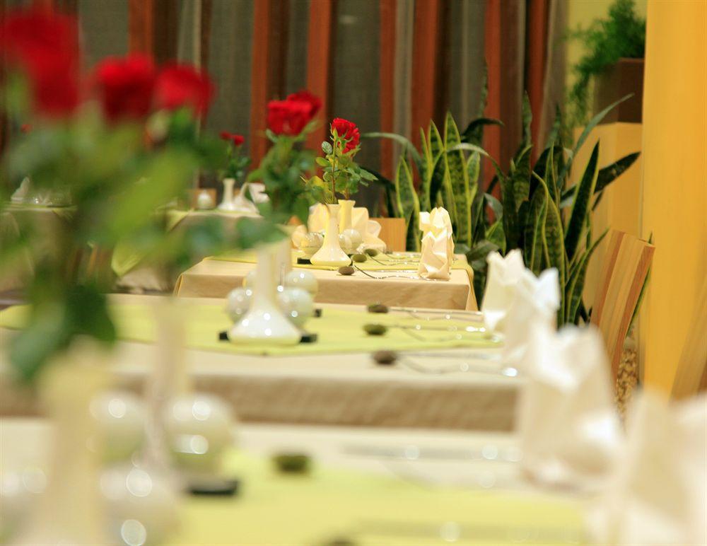Reliance Hotel Apartment Адис Абеба Екстериор снимка