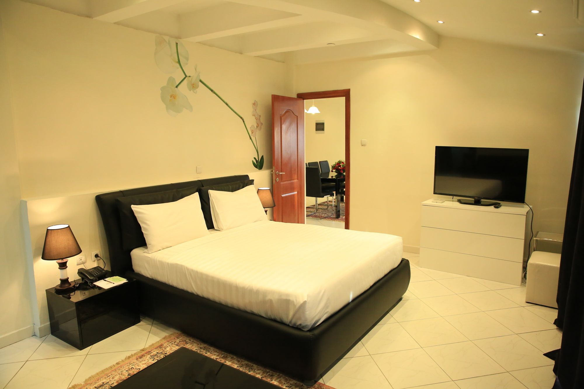Reliance Hotel Apartment Адис Абеба Екстериор снимка
